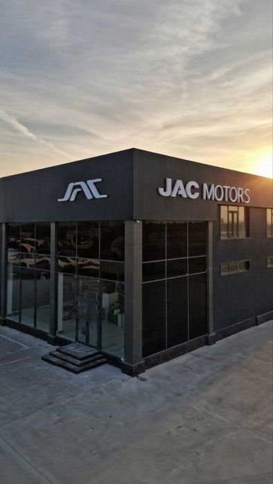 Наружная реклама ! Весь спектр услуг  Печать на баннере и самоклейке