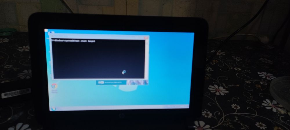Продается ноутбук HP MINI