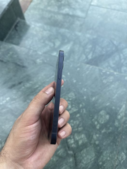 Vand Iphone 12, 64 GB 78% Baterie