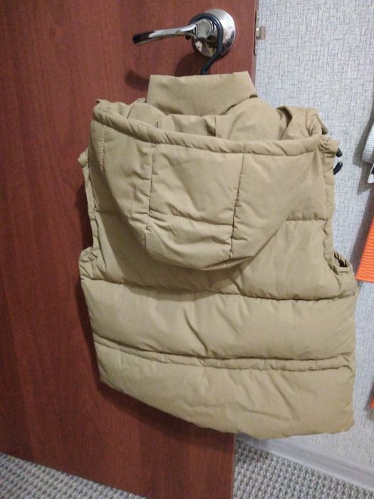Продам жилет детский
