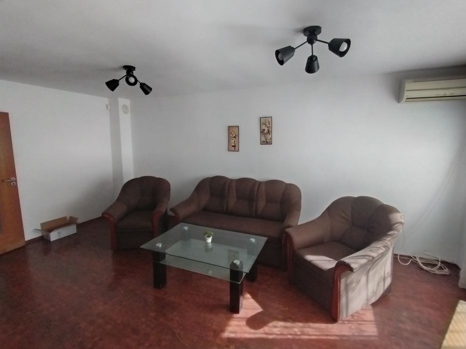 Тристаен апартамент