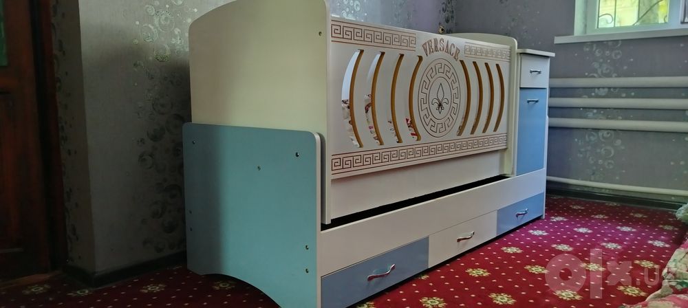 Детский кровать колыбелний  800 минг сўм.