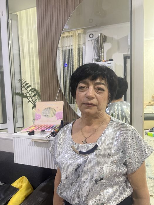 Предлагаю маникюр с гелевым покрытием .