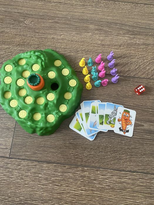 Продаю настрольные игры