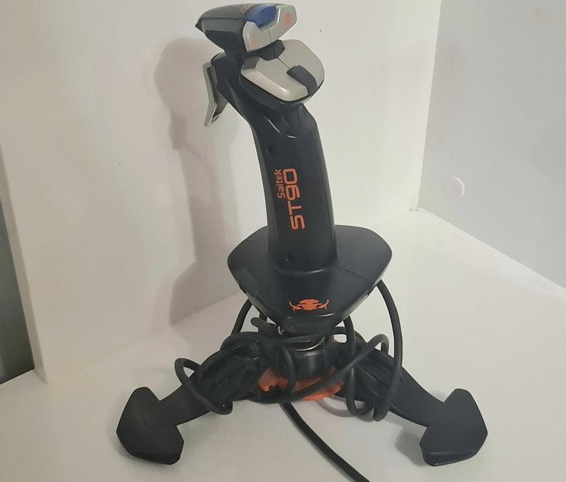 Контролер,джойстик TCA CAPTAIN PACK X AIRBUS EDITION и Saitek ST90