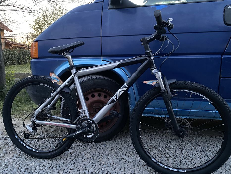 Vând 4 biciclete – prețuri mici, vânzare rapidă!