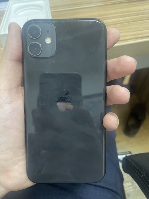 Iphone 11 в хорошем состояний