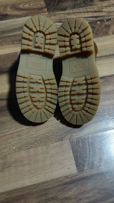 Ghete copii maro ZARA 28