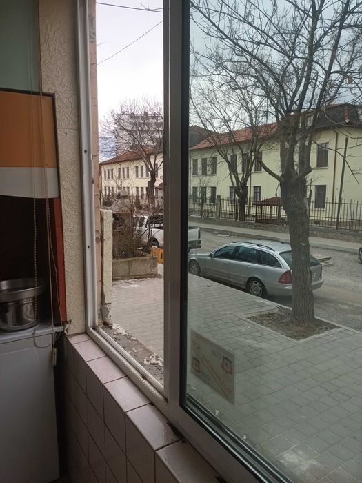 Продава се Тристаен апартамент в Перник, Център - 76 кв.м за 1132 €/кв.м - Снимка #10