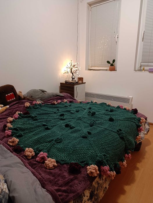 Ръчно плетено одеяло/букет цветя
