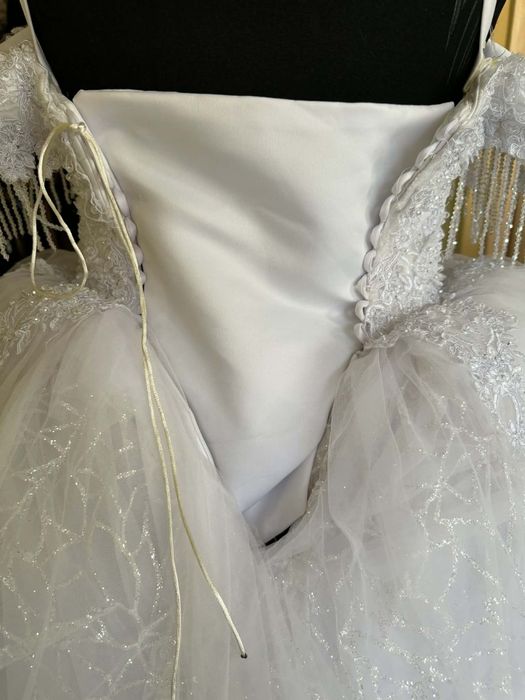 Булченска рокля  носена веднъж