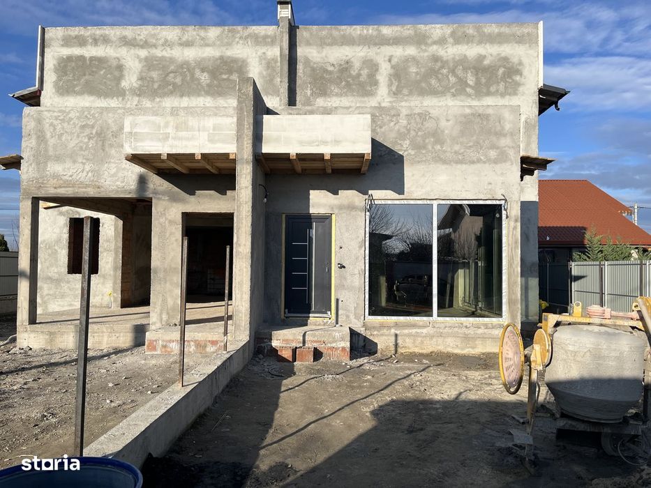 Vilă P+1 duplex la cheie cu 2 si 3 dormitoare și utilități