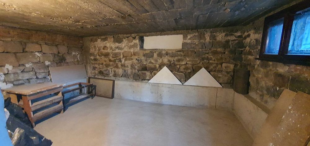 Продава се Къща в София, Горна баня - 240 кв.м за 1459 €/кв.м - Снимка #8