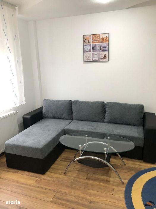 CHIRIE , Apartament 2 camere, balcon, etaj intermediar,