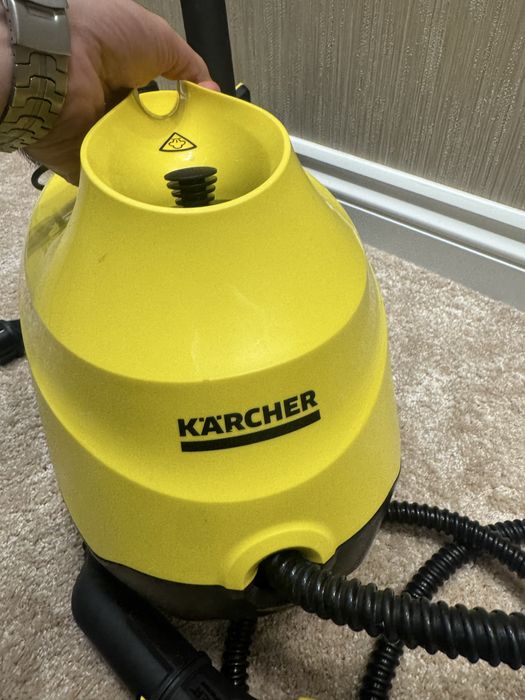 Aparat de curatat cu abur Karcher SC3