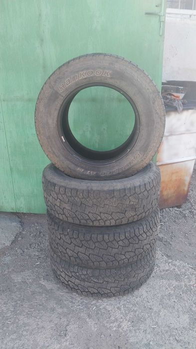 Продам резину HANKOOK А/Т 265/65/17
