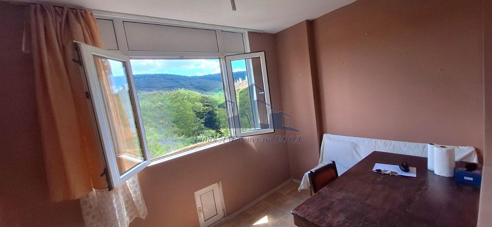 Продава се Многостаен апартамент в Шумен, Математическа гимназия - 110 кв.м за 904 €/кв.м - Снимка #3