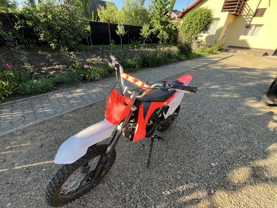 Motocross T06 (perfect pentru incepatori)