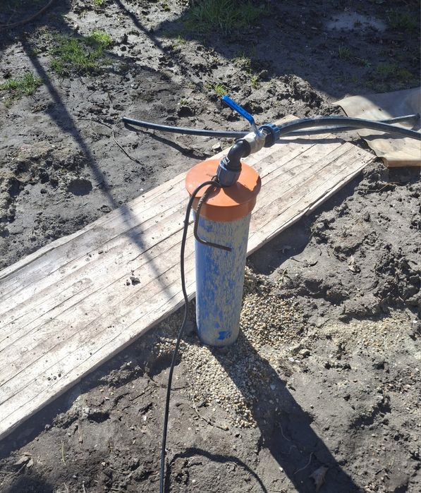 Сондажи за вода.