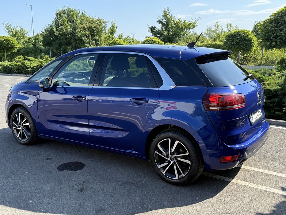 Proprietara, Vand Citroen C4 Picasso automat, foarte dotat. Euro 6, benzina.