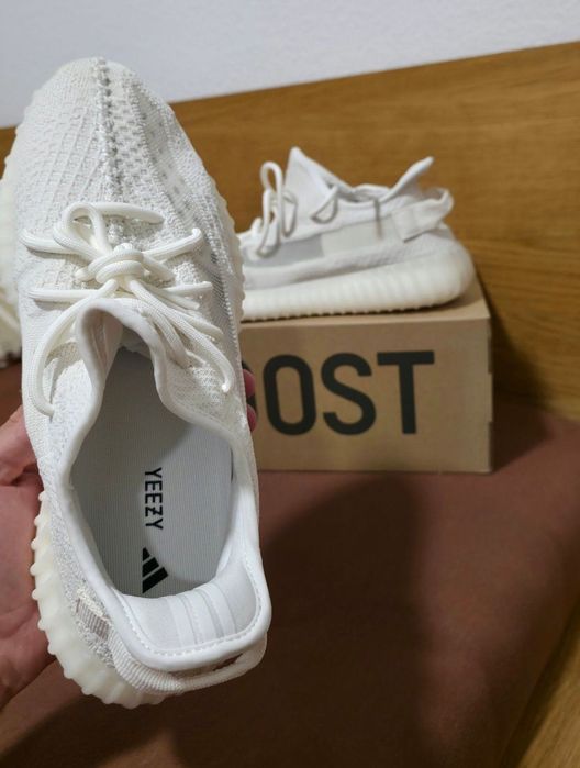 Adidas Yeezy Boost 350 V2 HQ6316 Größe 45 US 11 White