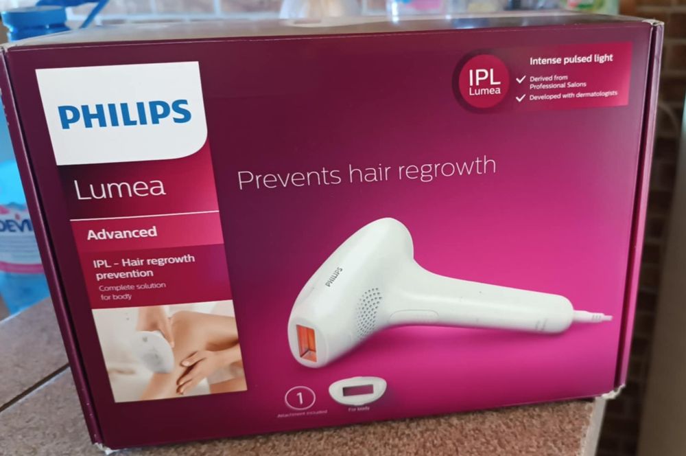 Намален на 240 лв. Фотоепилатор Philips Lumea SC1997/0