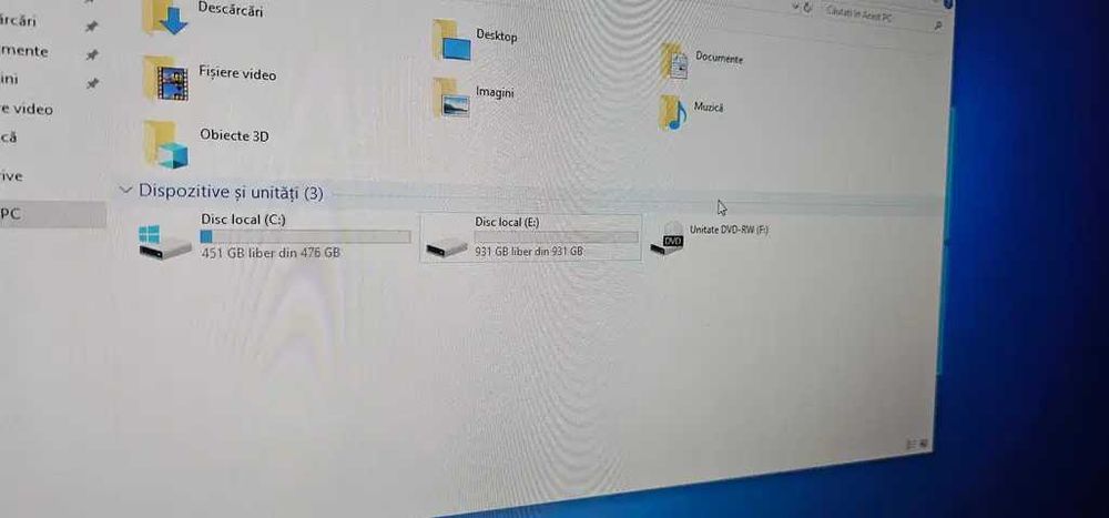 Sistem All-in-One Lenovo ICore™ i5-8400T unitate pc