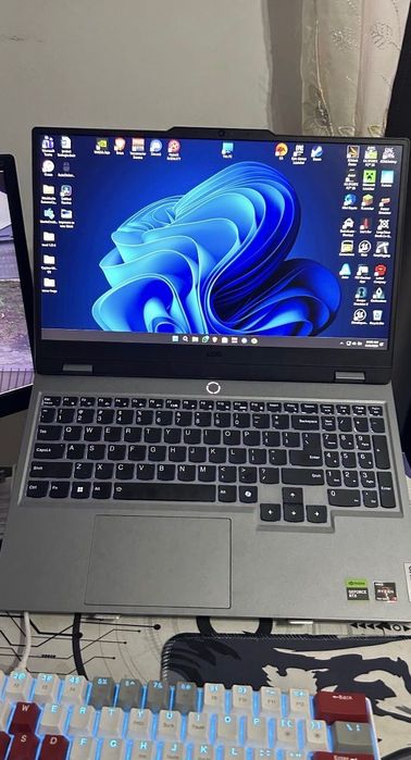 Laptop Lenovo LOQ gaming 14APR9, 4050, 24gb, Ty 7 7435hs / schimb. Ful box!