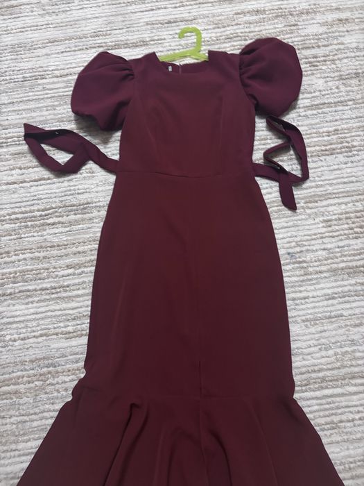 Оччень красивое платье?бордового цвета