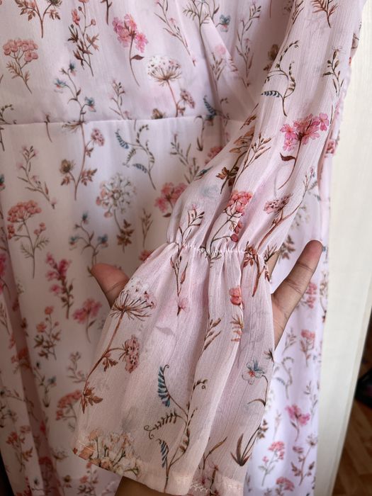 Платье легкое весеннее