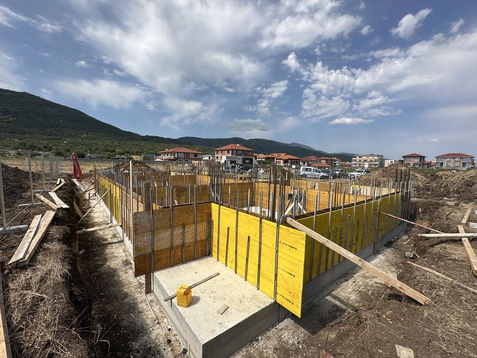 Тристаен апартамент