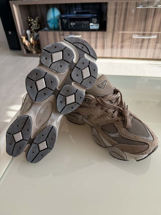 New balance 9060