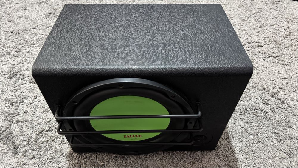 Продам сабвуфер с колонками