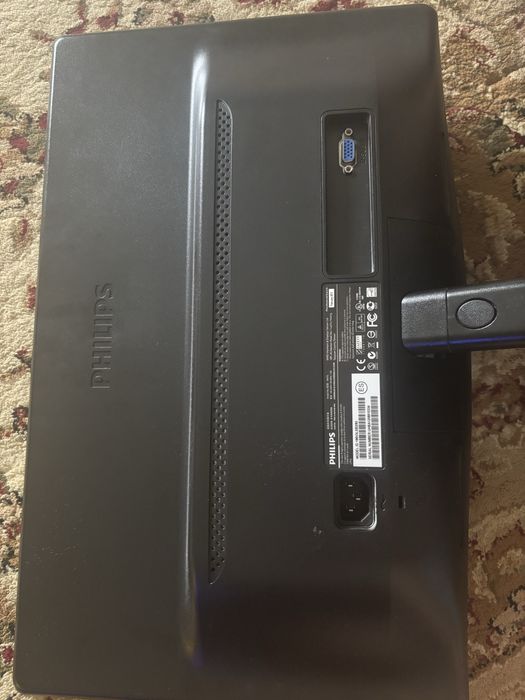 Продается монитор