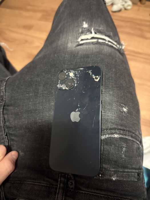 Iphone 13 midnight blue