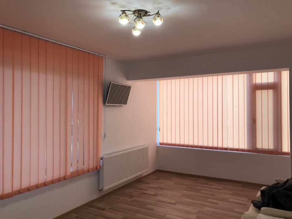 jaluzele verticale și rolete la preț de fabrica !