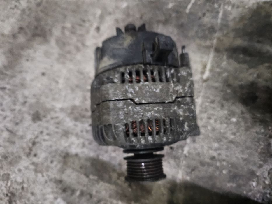 Alternator Seat Toledo 1.9 diesel AHU 66kw 028903025Q 0123320007 90A