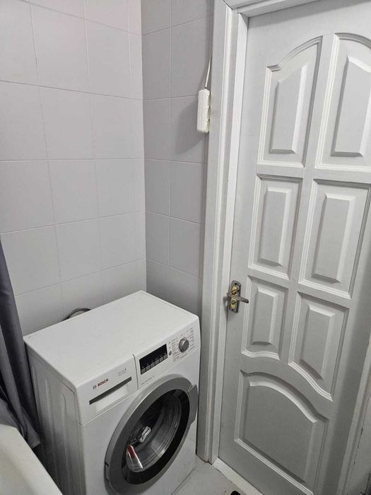 Продам 3 комнатную на 8 микрорайоне