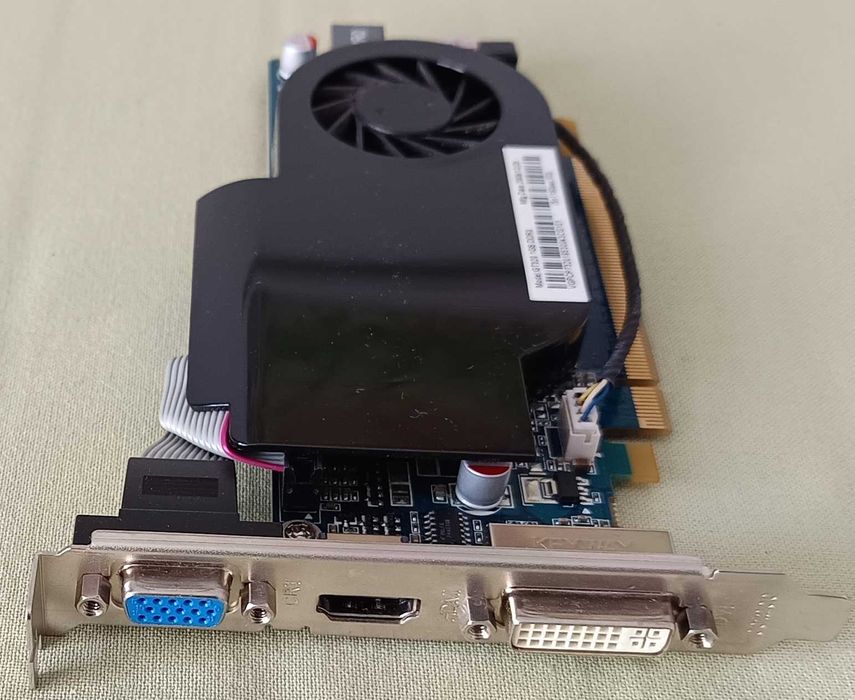 Placa video Nvidia GT 320 1G DDR3 VGA DVI HDMI