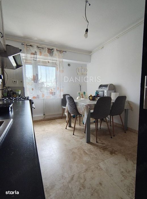 Apartament 3 camere decomandat | Poarta 6 | 2 băi | Centrală proprie — fotografia 1