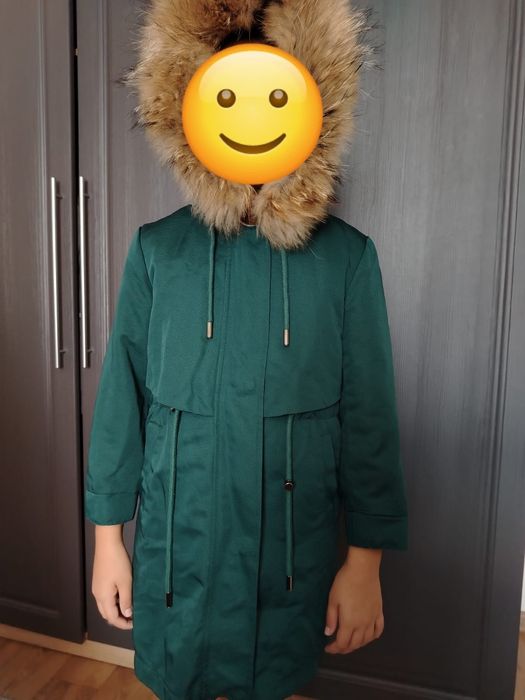 Продам парку для девочки