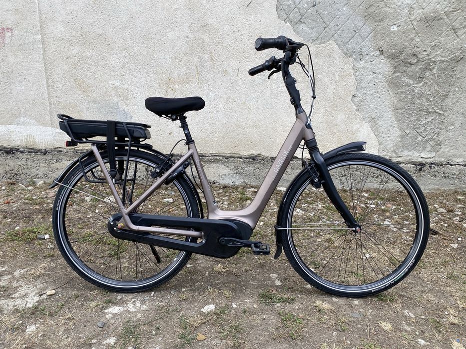 Bicicleta electrica Gazelle Grenoble C7