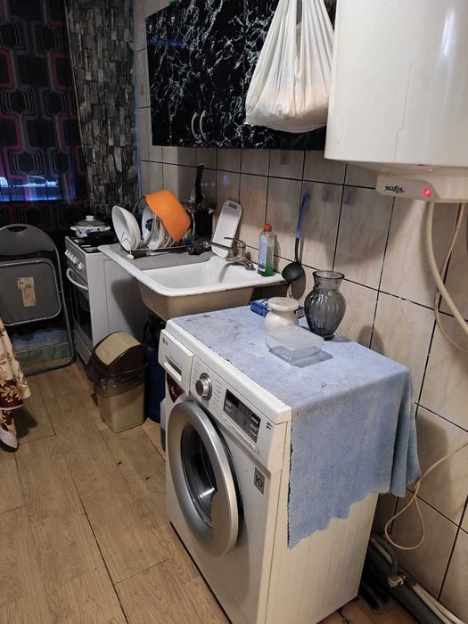 Închiriez garsoniera zona giulesti