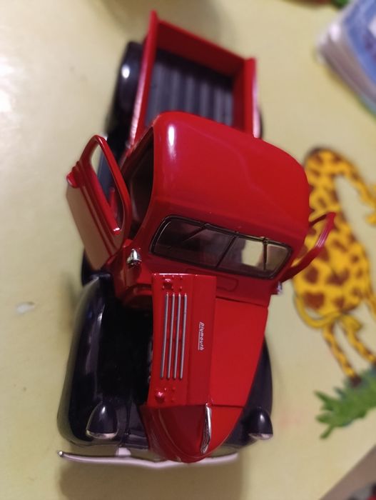 Модель 1:24   машины