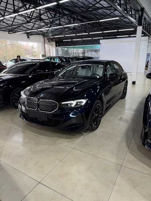 BMW i-5 50l pod zakaz