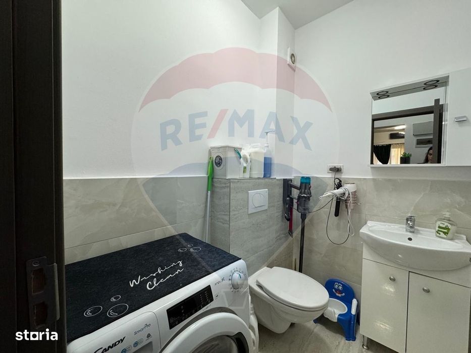 Apartament cu 3 camere, 2 bai, 2 balcoane, parcare-zona Uta