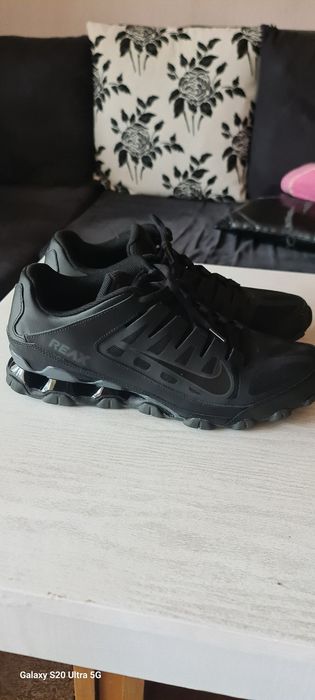 Маратонки Nike 46 номер