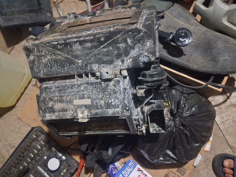 Нексия 2 заттар сатылады.