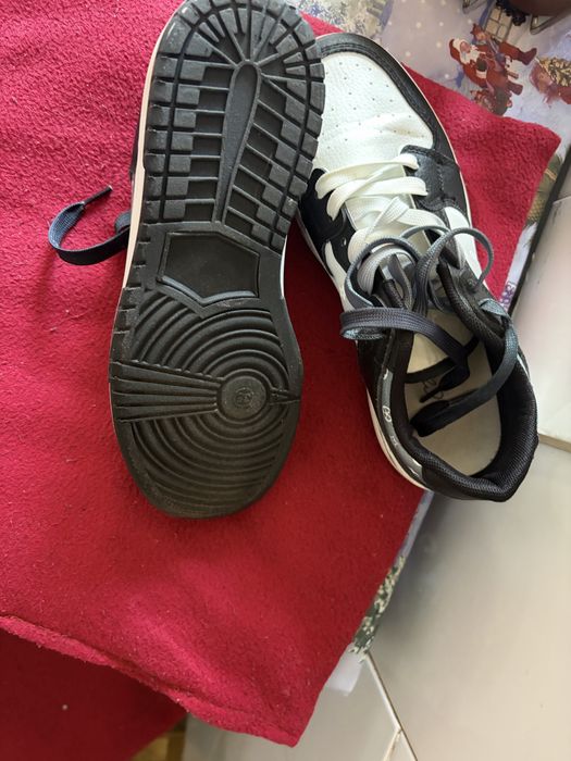 Adidași de sport