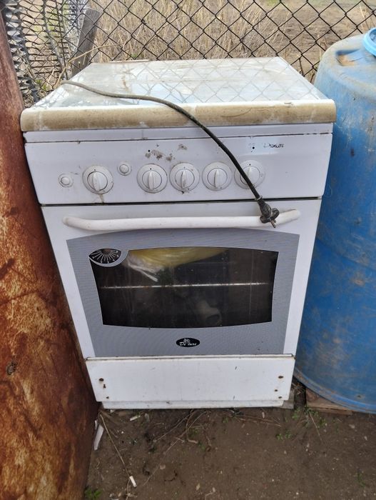 Газ плита б/у рабочий